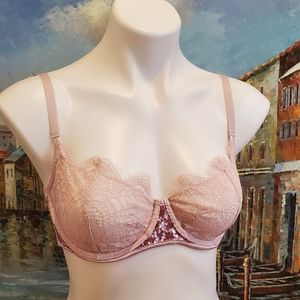 Victoria secret unlined bra 32DD